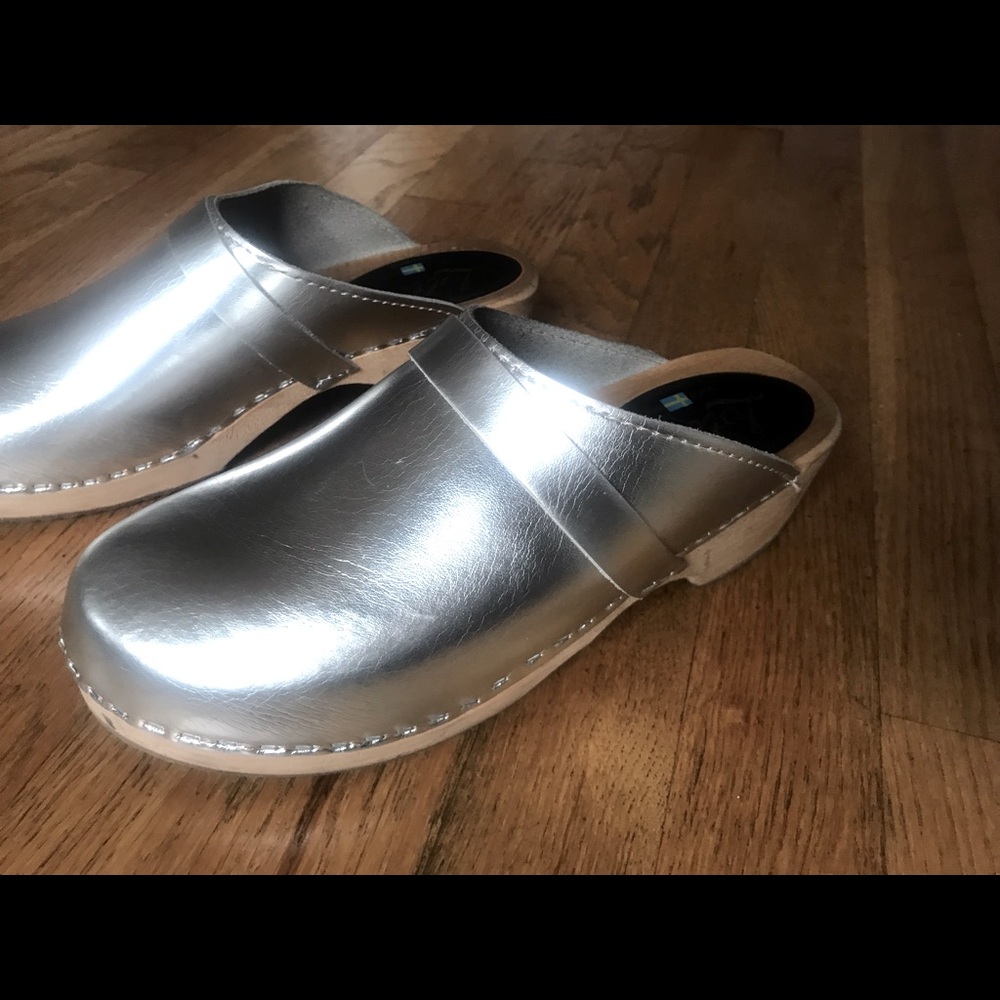 Silver clogs